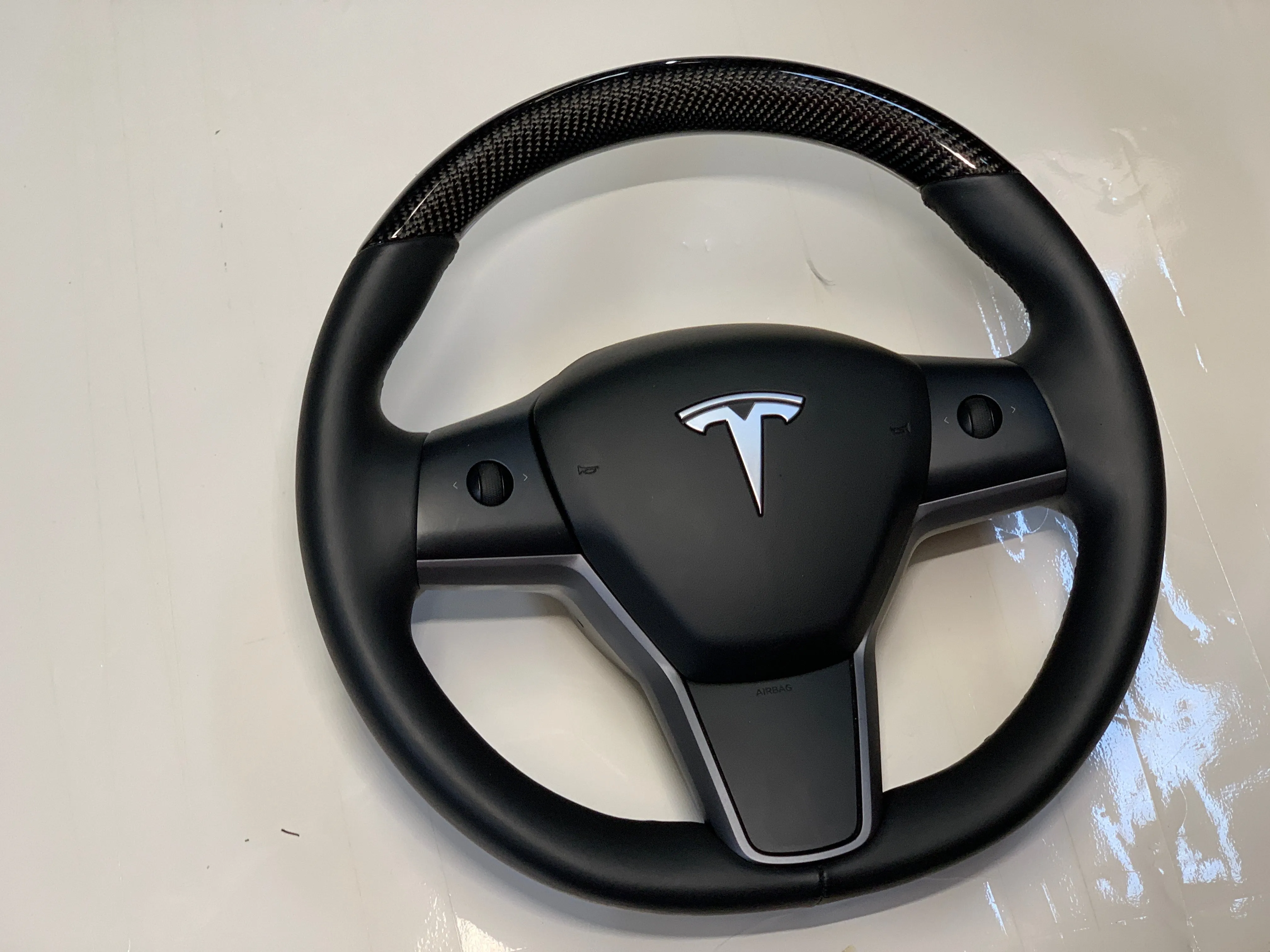 Model 3 & Y - Standard Steering Wheel - Top Half Real Molded Carbon Fiber